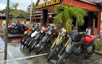 Barang bukti pencurian motor trail di Mamuju