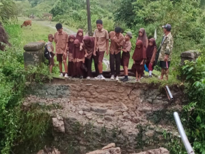 Jembatan Matangga Keppe Ambruk