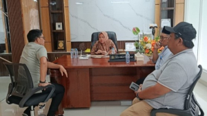 Ketua DPRD Sulbar terima kunjungan Kesbangpol