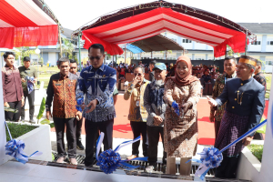 Launching Buku Bahasa Dearah Mamuju