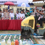 Miras di Mamuju dimusnahkan