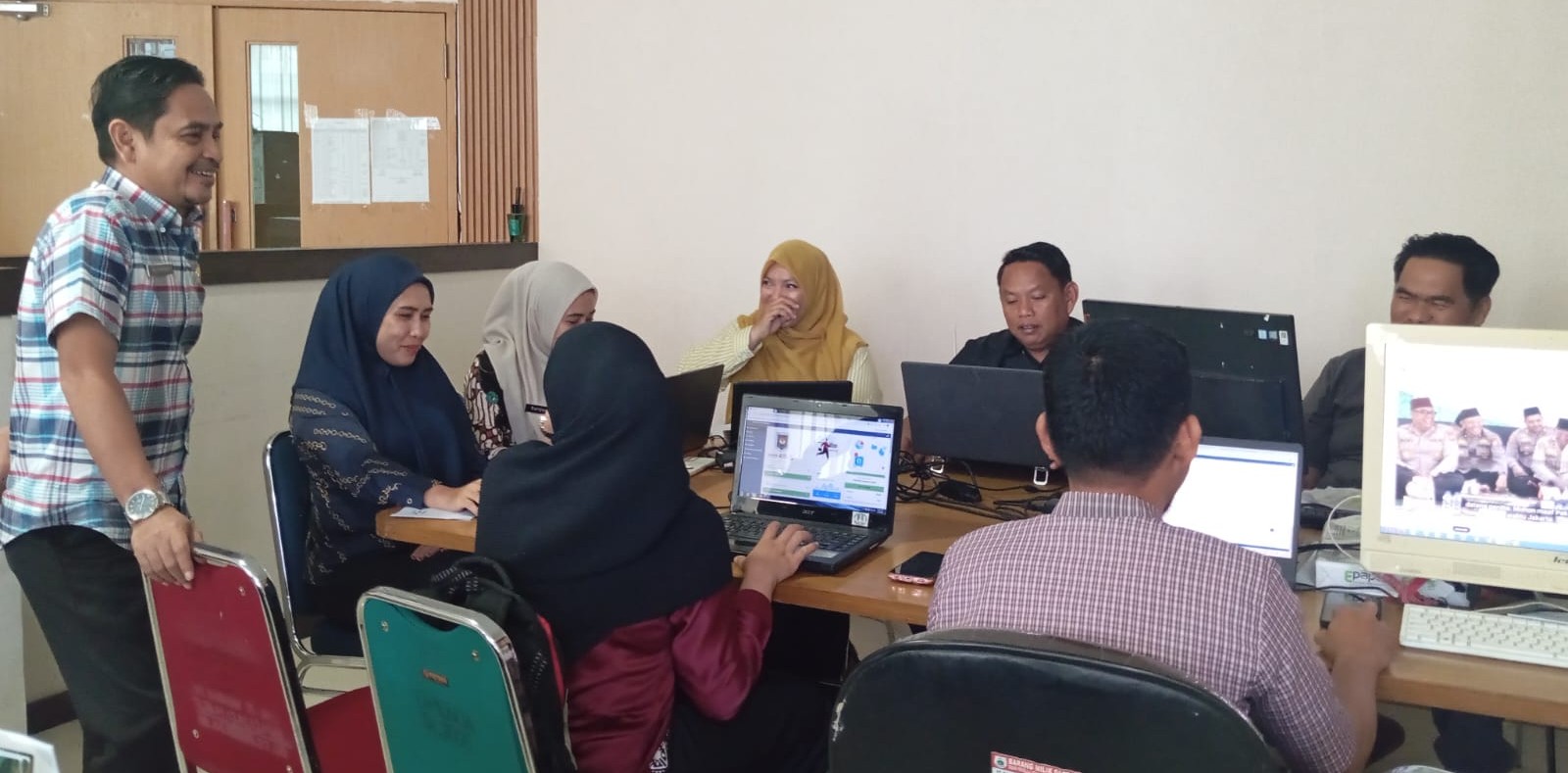 BPKAD Sulbar Perkuat Transparansi: Kawal Pendampingan Input Aset Pendidikan Dana BOS 2025