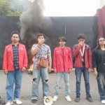 APBD Dipertanyakan, GMNI Mamuju Geruduk Kantor Gubernur Sulbar