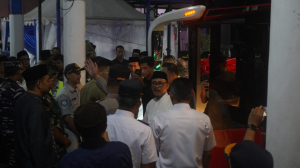 Gubernur Pantau Arus Mudk di Terminal Simbuang