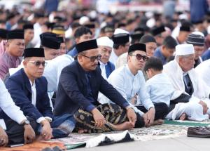 Gubernur Sulbar Shalat Id