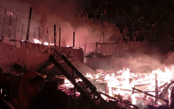 Kebaran di Galung Tulu Polman