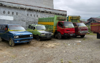 Mobil Penimbun solar Mamuju