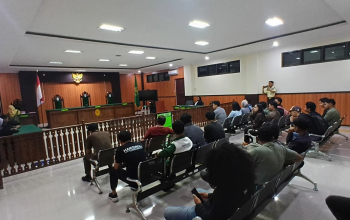 Sidang mahasiswa Unsulbar