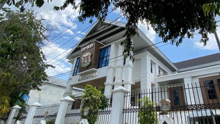 Eks Ketua DPRD Mamuju dan Mantan Bendahara Jadi Tersangka Korupsi Makan Minum