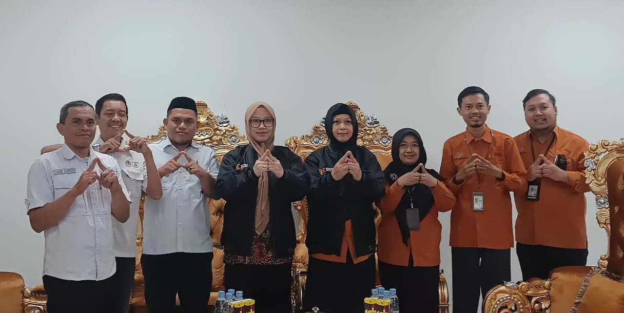 Ketua DPRD Sulbar, Amalia Fitri, terima audiens BPS Sulbar.