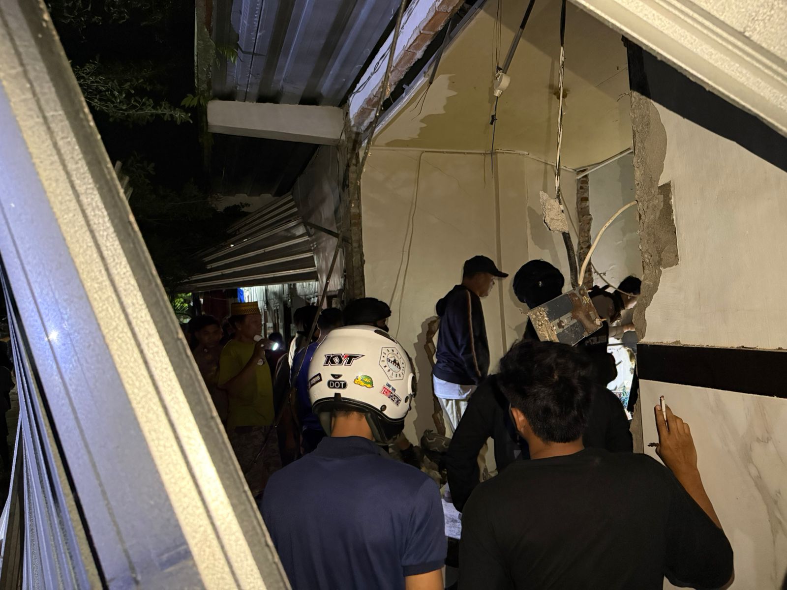 Ledakan Dahsyat Hancurkan Kamar Kos di Mamuju, Diduga Dipicu Endapan Gas Bocor