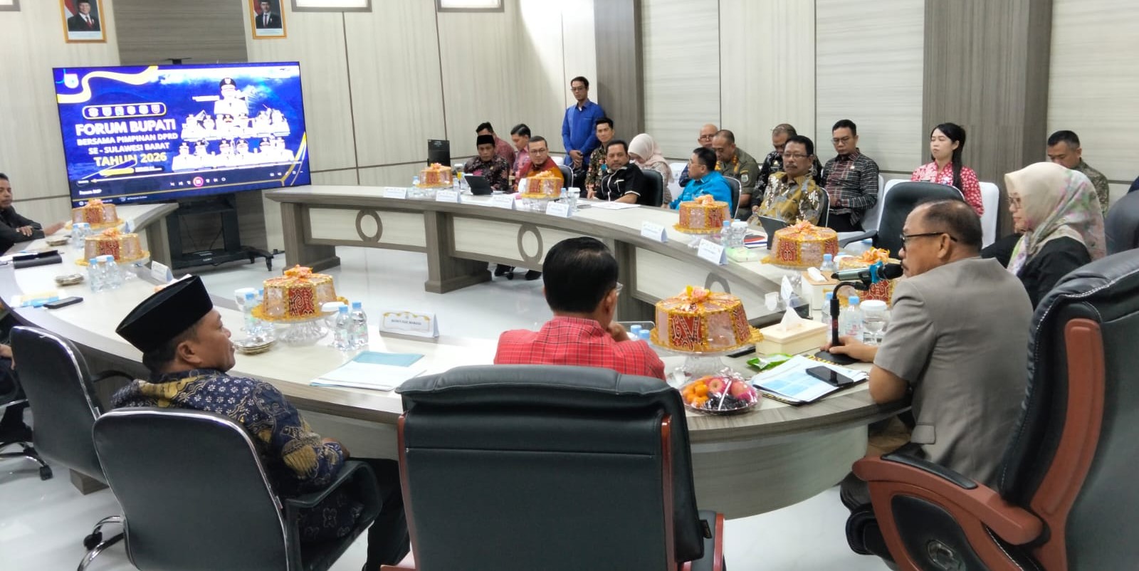 Rapat RKPD Sulbar 2027 di Kantor Gubernur.