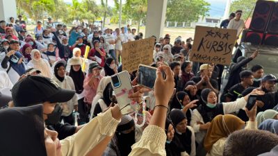 Relawan MBG Sulbar Demo