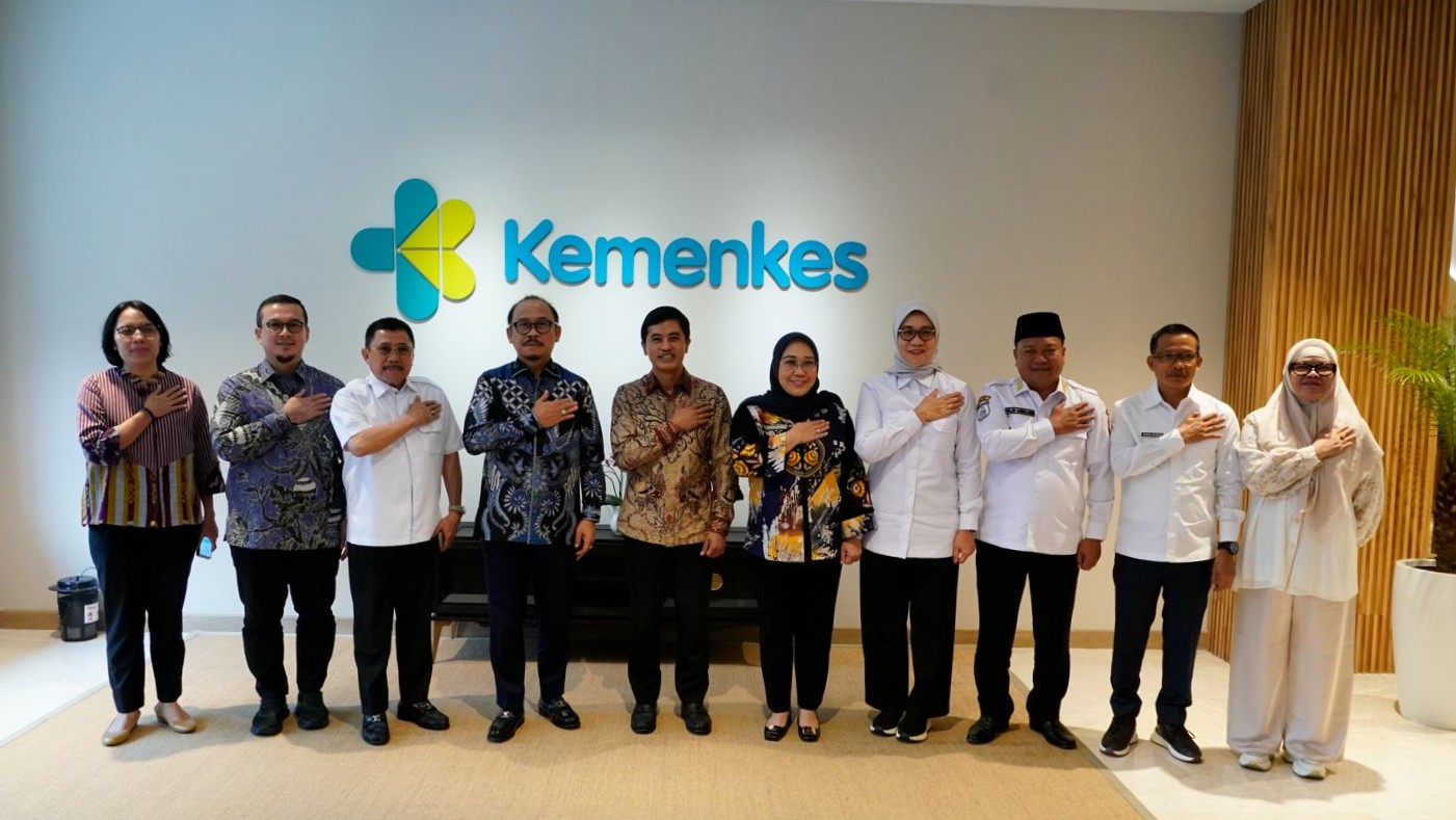 Gubernur Sulawesi Barat, Suhardi Duka (SDK), bersama para kepala daerah se-Sulbar menemui Wakil Menteri Kesehatan Republik Indonesia di Kantor Kementerian Kesehatan