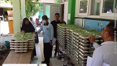 Usai Libur Panjang, SPPG Diponegoro Mamuju Kembali Salurkan 3.251 Porsi MBG ke Penerima Manfaat