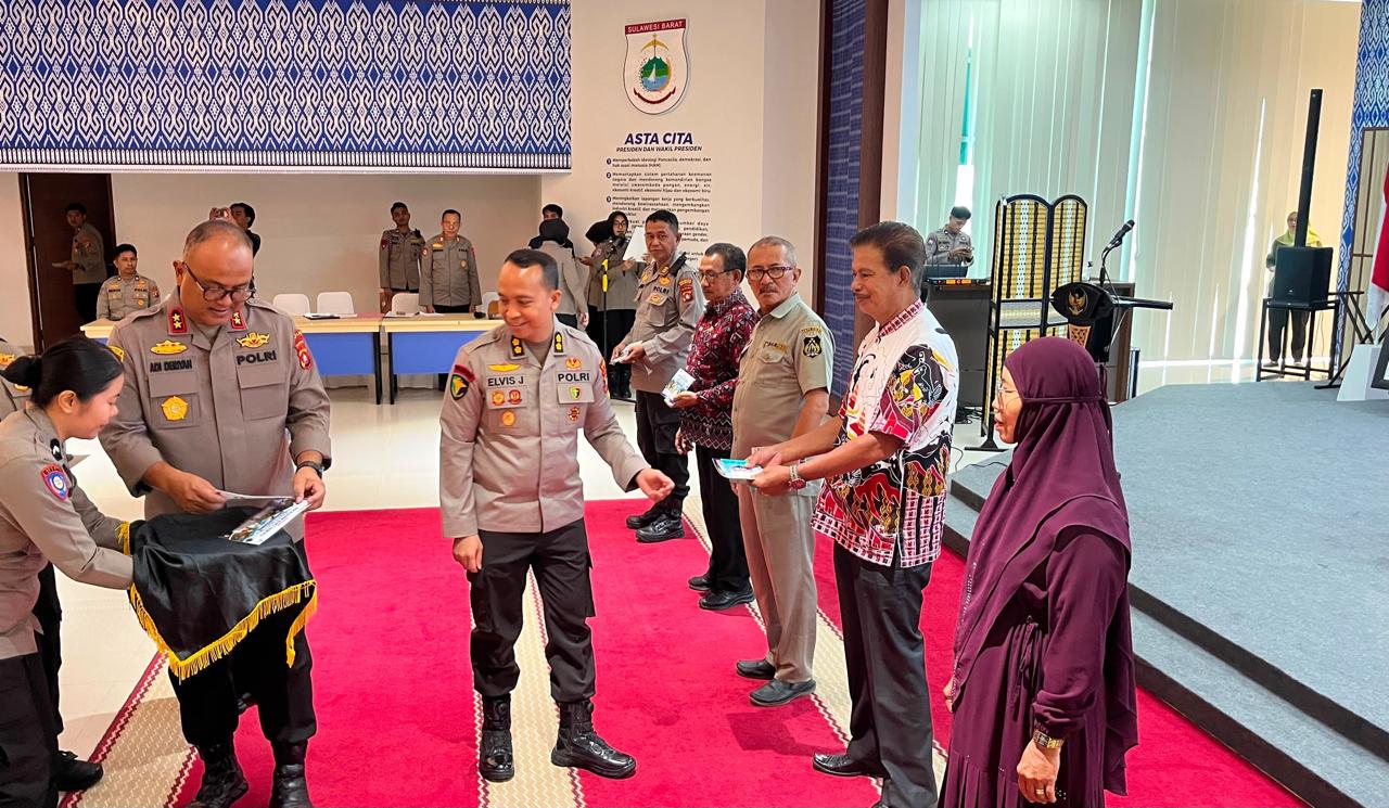 Ketuk Doors Polda Sulbar