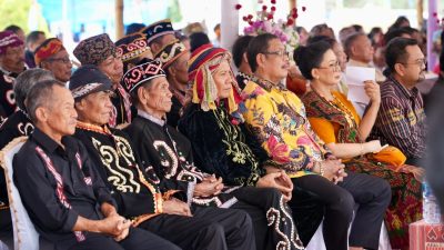 Injil Masuk Kalumpang